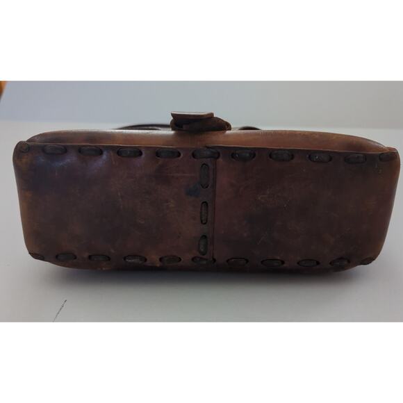 Vtg 60s Tooled Stitched Leather Shoulder Bag Floral detail Rustic Boho Crossbody - Picture 7 of 11